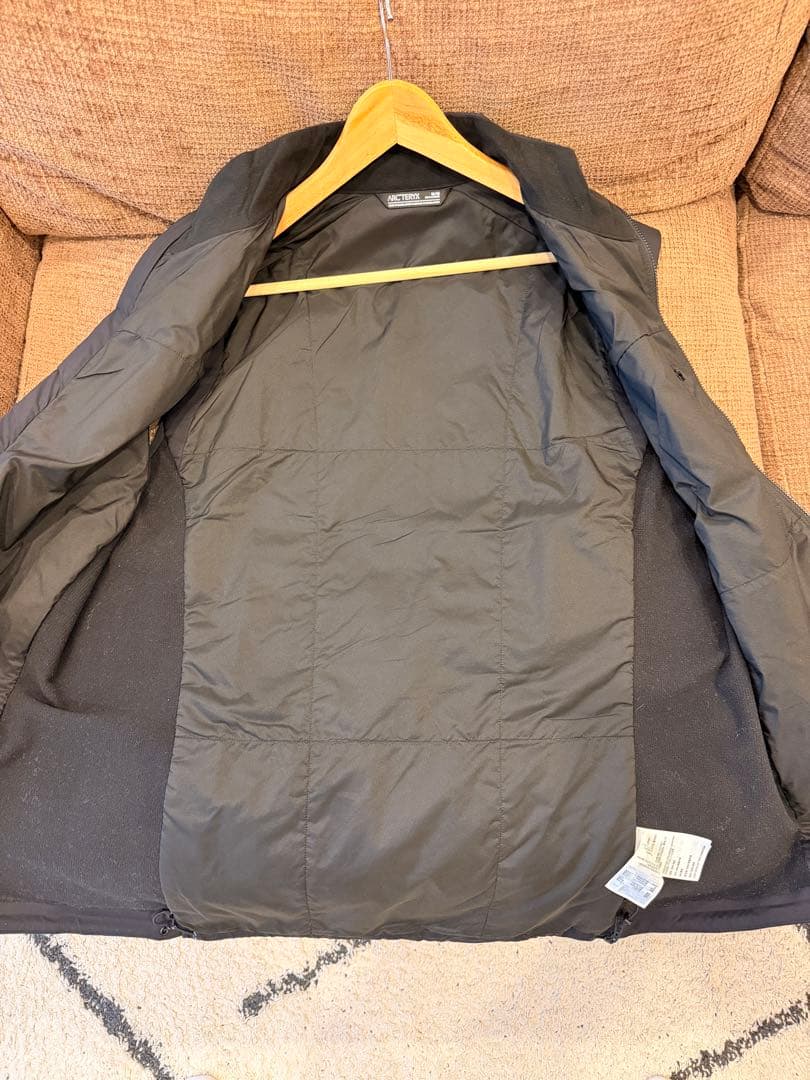 ARC'TERYX アトムベスト　Mサイズ ブラック