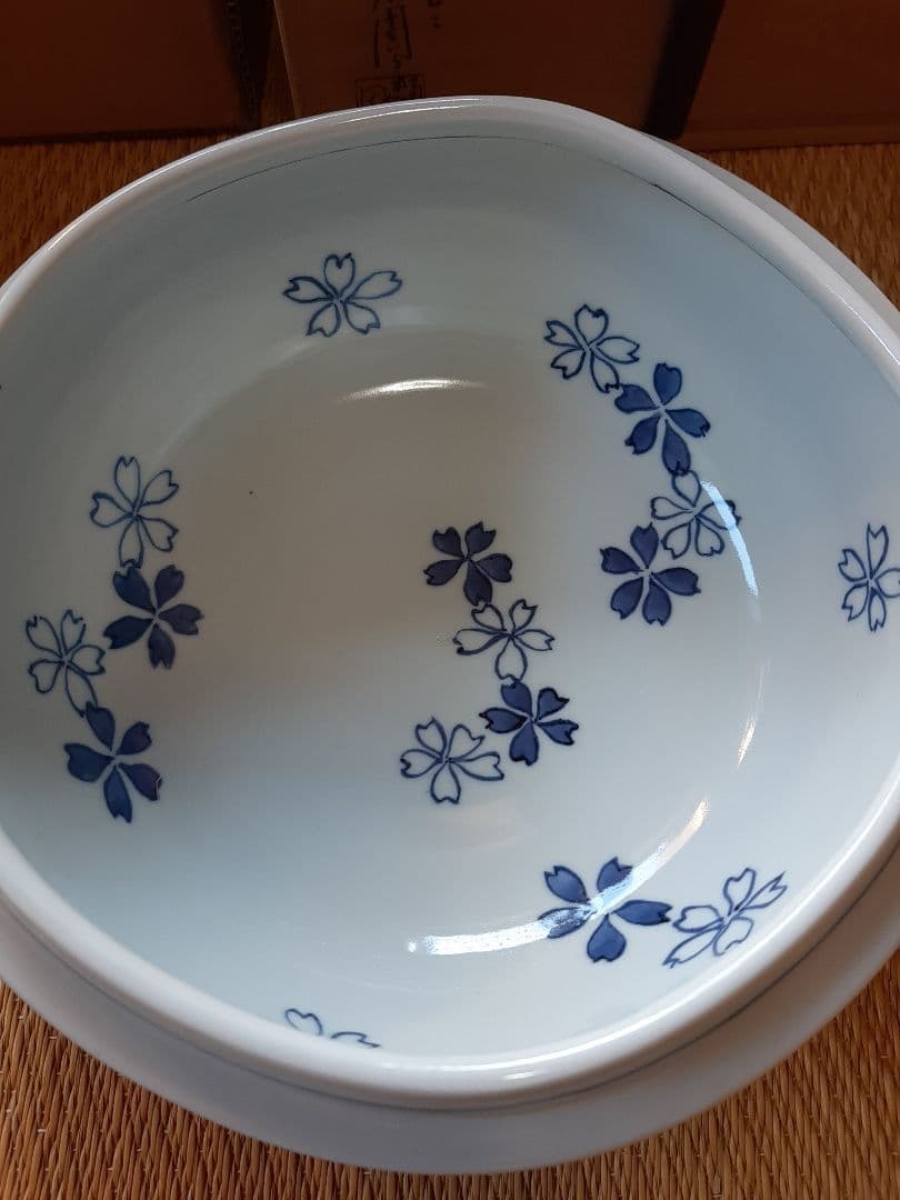 茶道具　染付　桜川　櫻川　水指　共箱　膳所焼　五角　水差　水入れ　岩崎新定