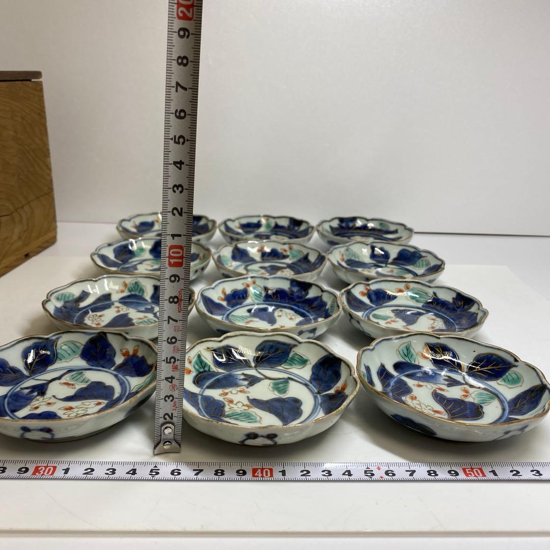 染付　花文皿　直径10.6㎝　12枚　木箱付　タカサ　東さ7-0928③