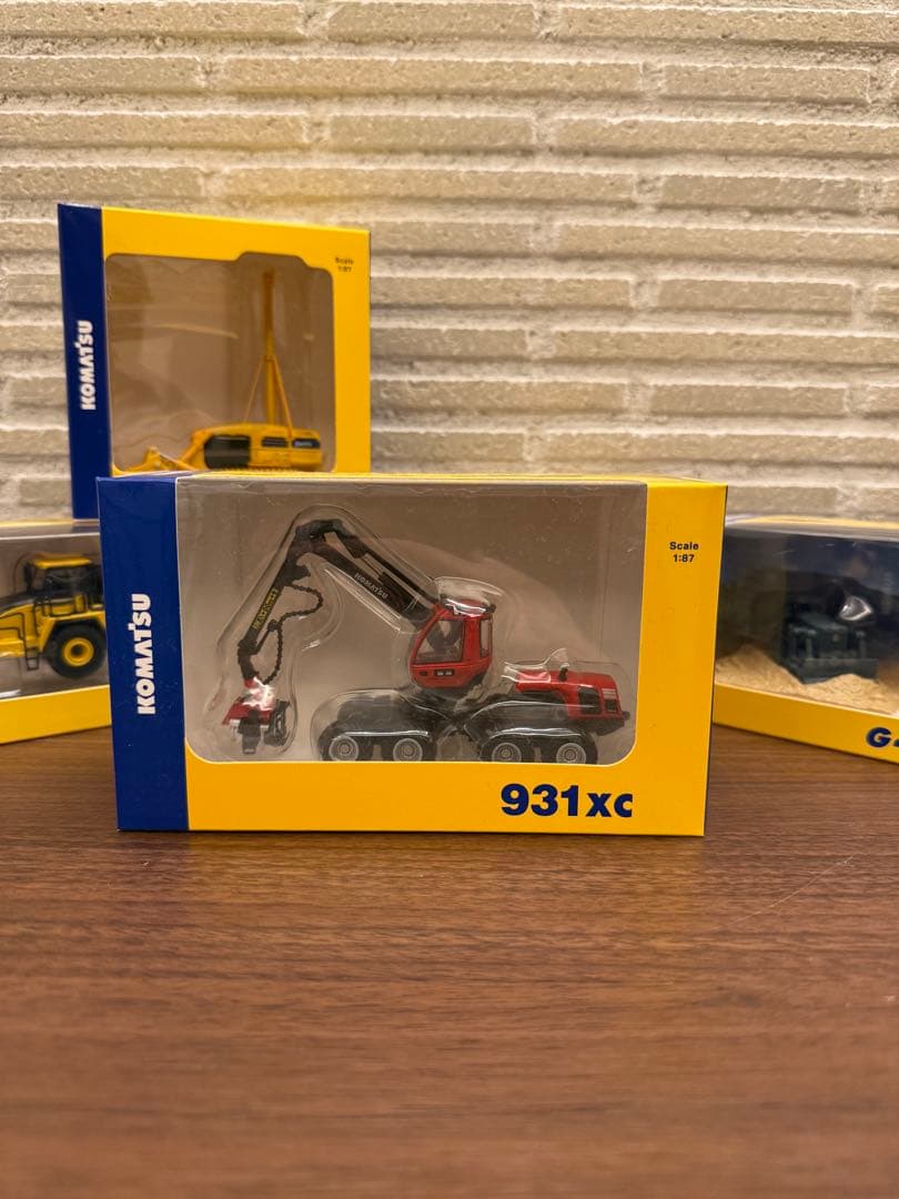 【非売品】KOMATSU　オリジナルミニチュア6点セット　株主優待