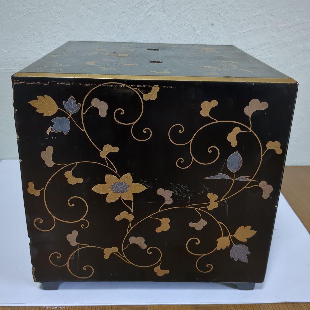 漆鏡箱　鉄線紋様　漆塗り小引き出し　レトロ