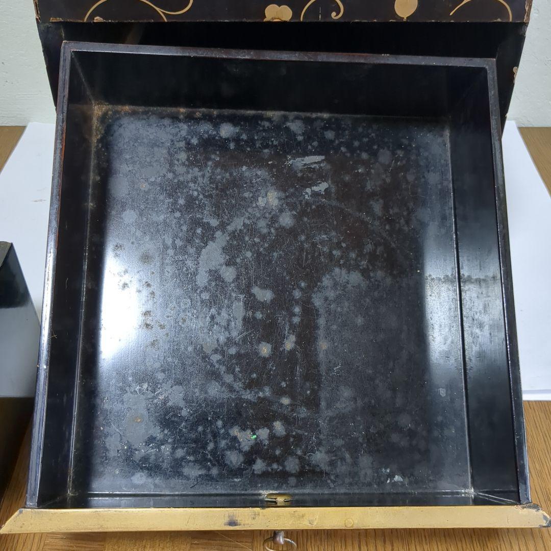 漆鏡箱　鉄線紋様　漆塗り小引き出し　レトロ