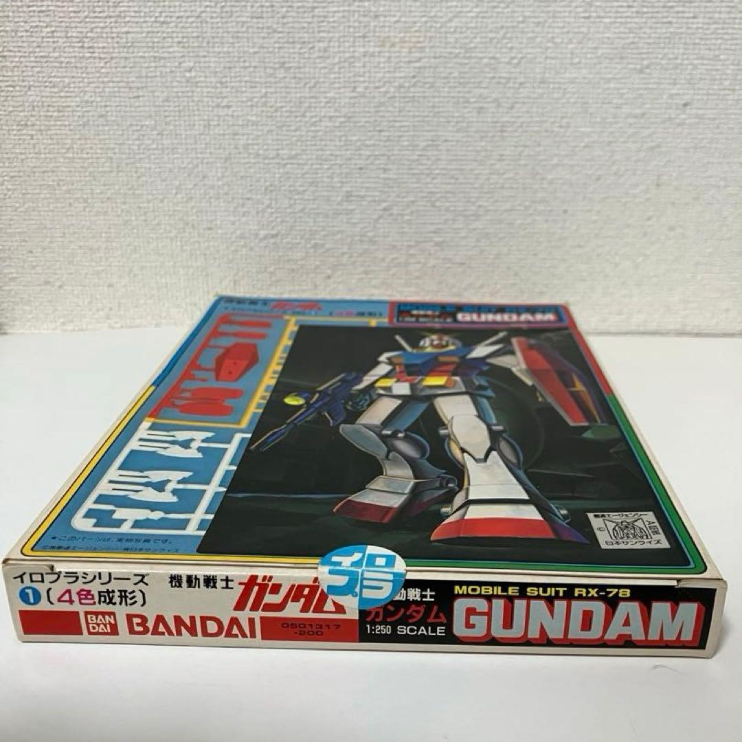 旧キット RX-78-2 ガンダム　イロプラ　ガンプラ