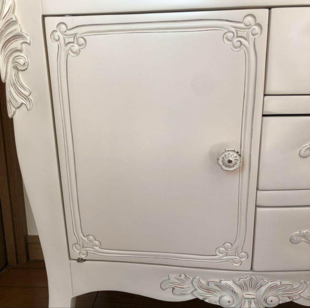 ホワイトクラシックスタイルチェスト