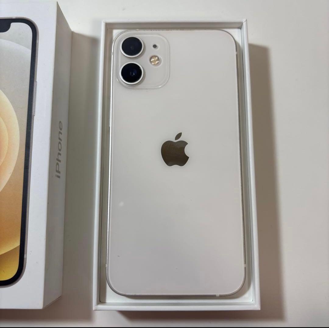 T*A様 iPhone 本体 12 mini ホワイト 64GB バッテリー77