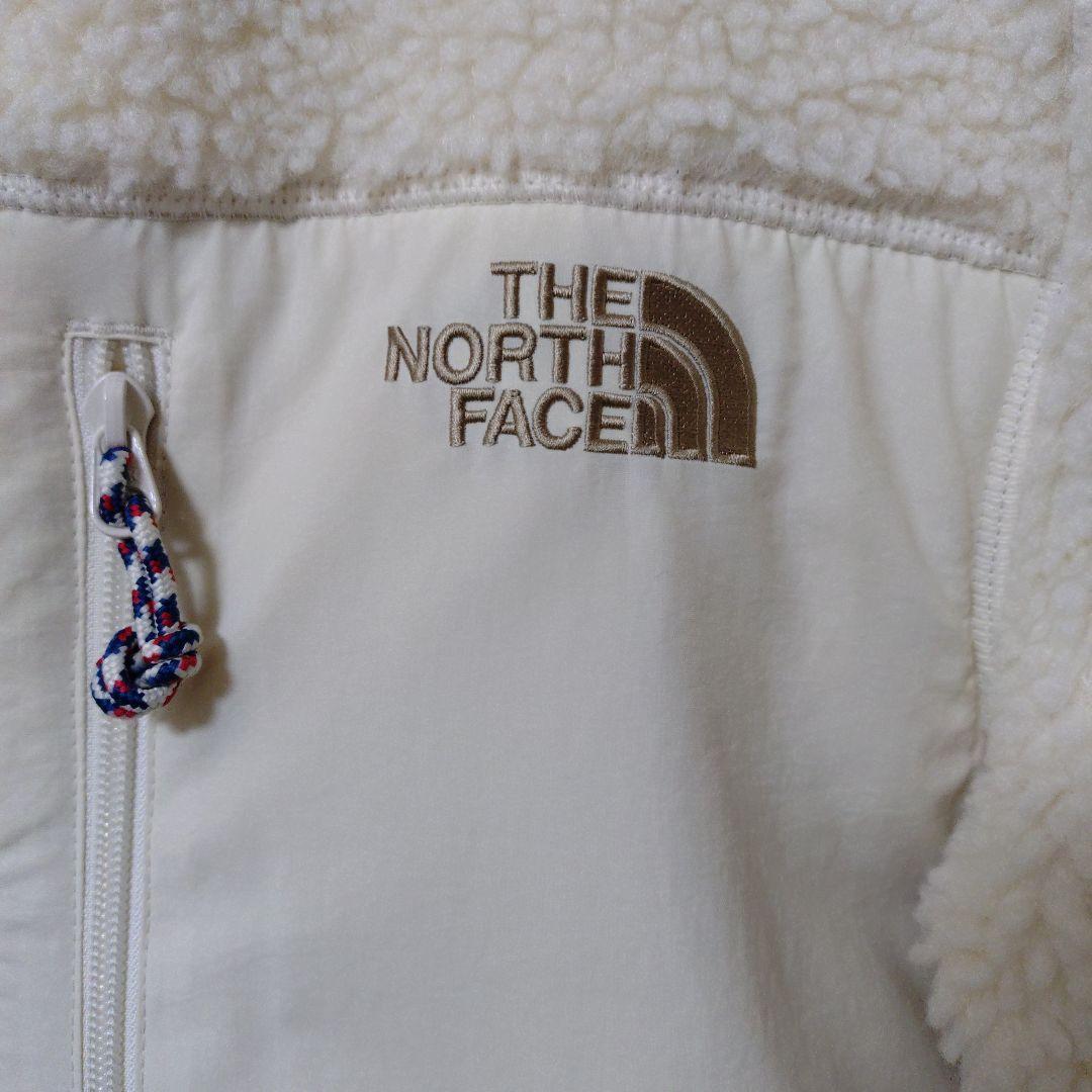 ノースフェイス　白色ボアジャケット