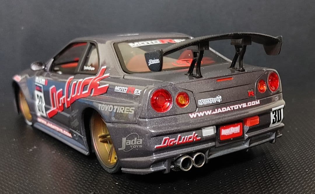 Nissan Skyline (R34) 1:24 ミニカー