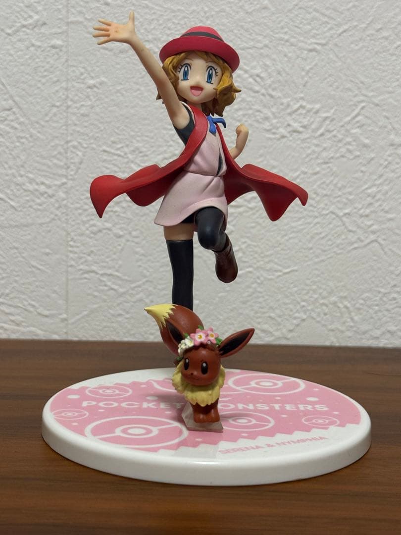ポケットモンスター セレナ & ニンフィア フィギュア
