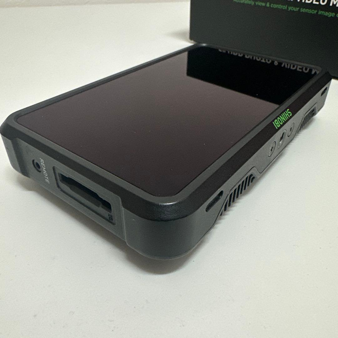 Atmos Shinobi 5.2インチ 4K外部モニター