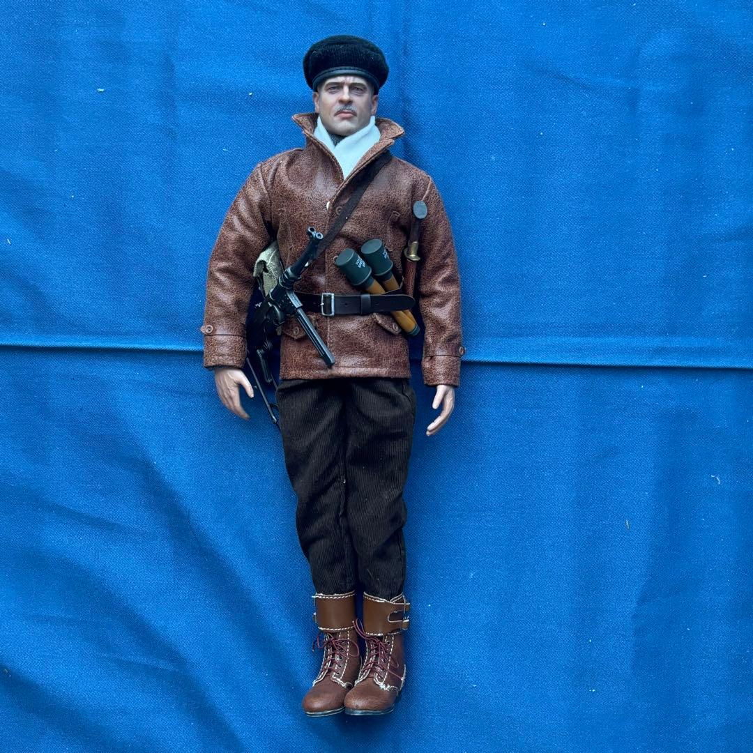 【美品】1/6アクションフィギュア（ブラッド・ピット？）自転車付き