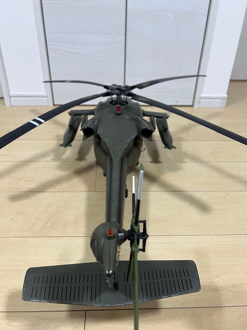 【超希少】エリートフォース 1/18 ブラックホーク UH‑60 ヘリコプター