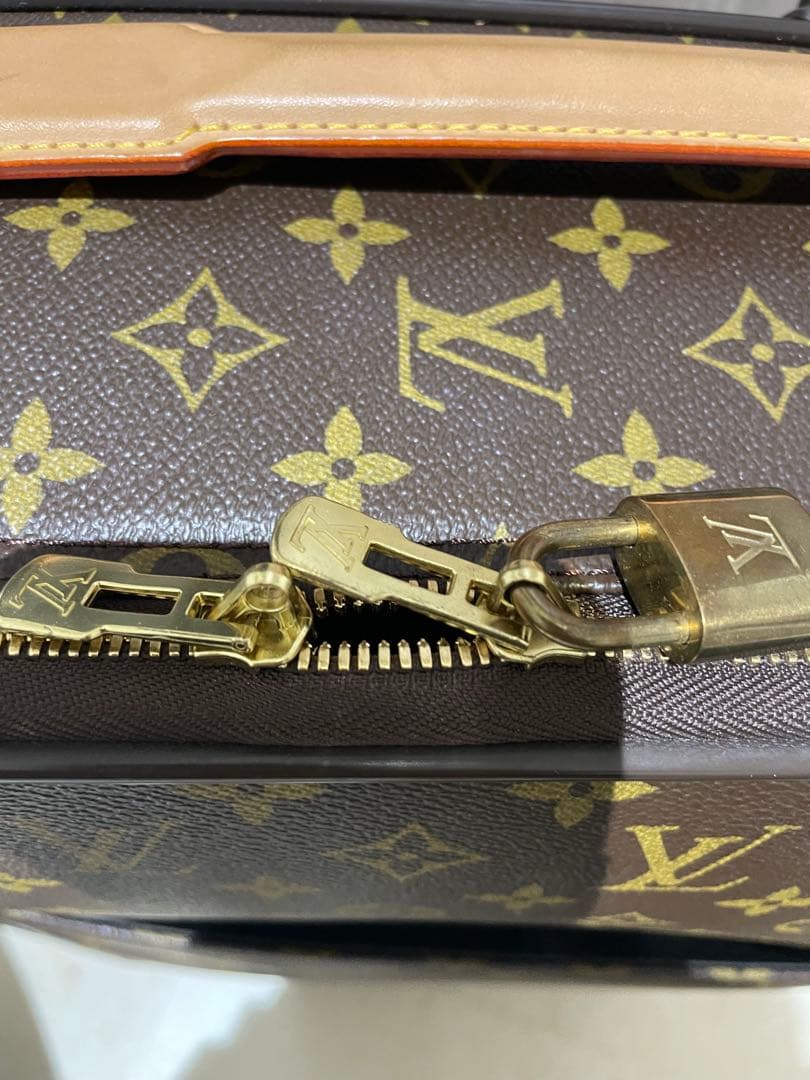 Louis Vuitton モノグラム ペガス55キャリーケース