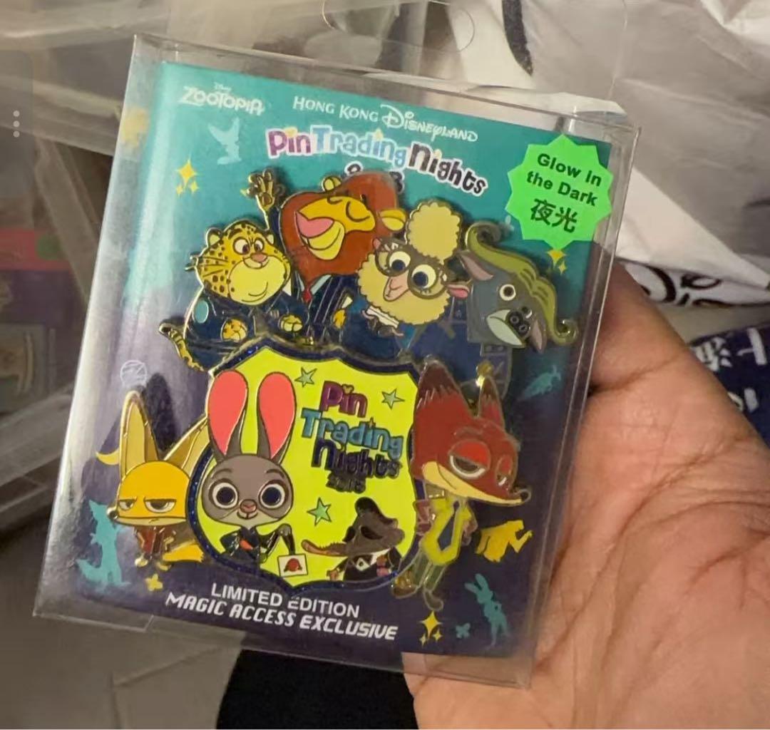 香港ディズニーランド正規品ズートピア ピンバッジ限数400