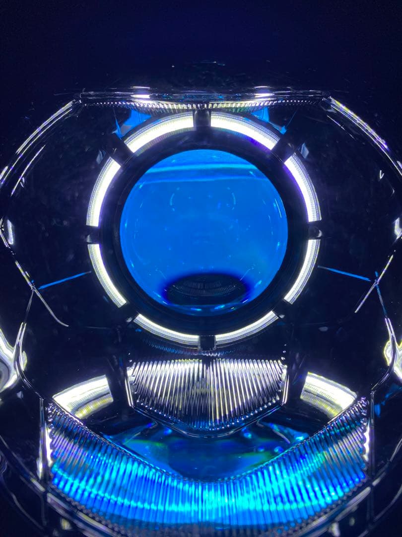 シグナスX 4型 デビルアイ プロジェクターヘッドライト レインボー 1点限り