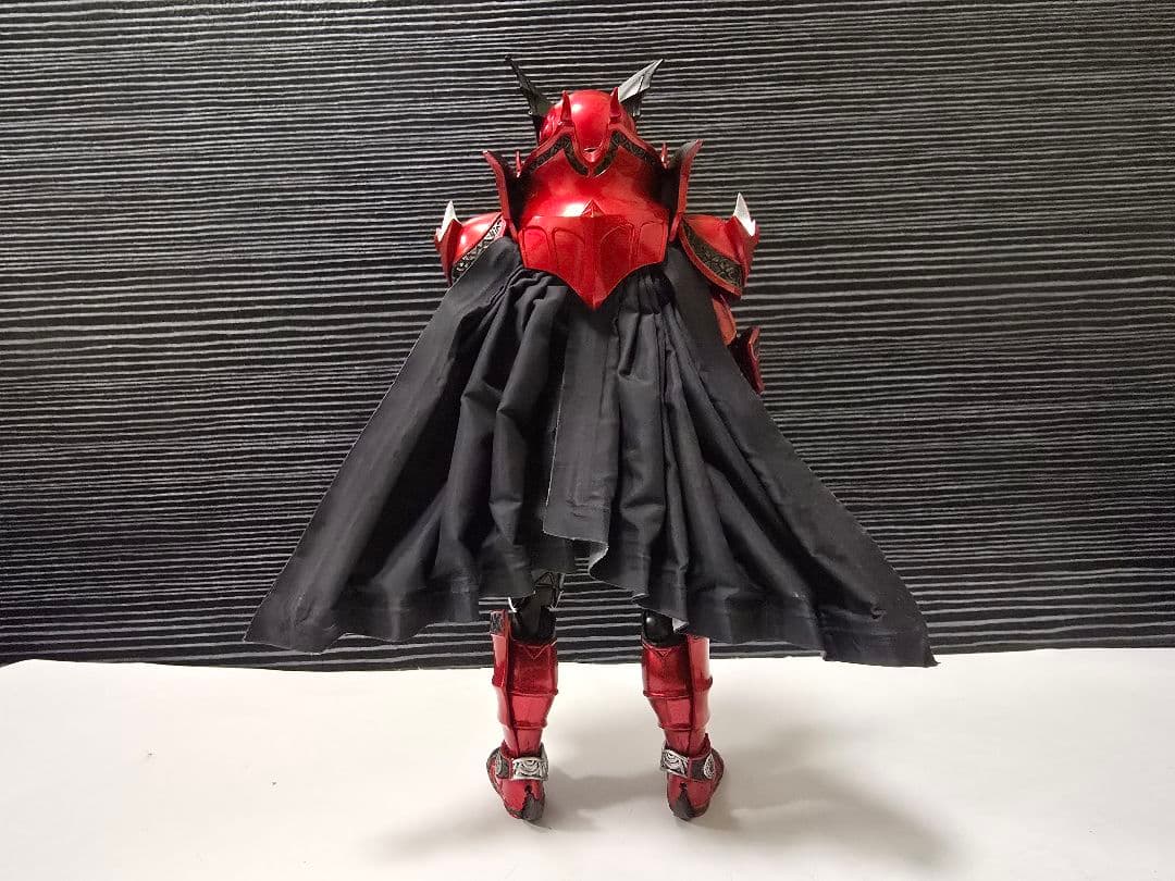 S.H.Figuarts 真骨彫製法 仮面ライダーダークキバ