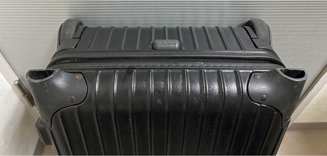リモワ サルサ 35L 機内持ち込み 2輪 TSAロック マットブラック