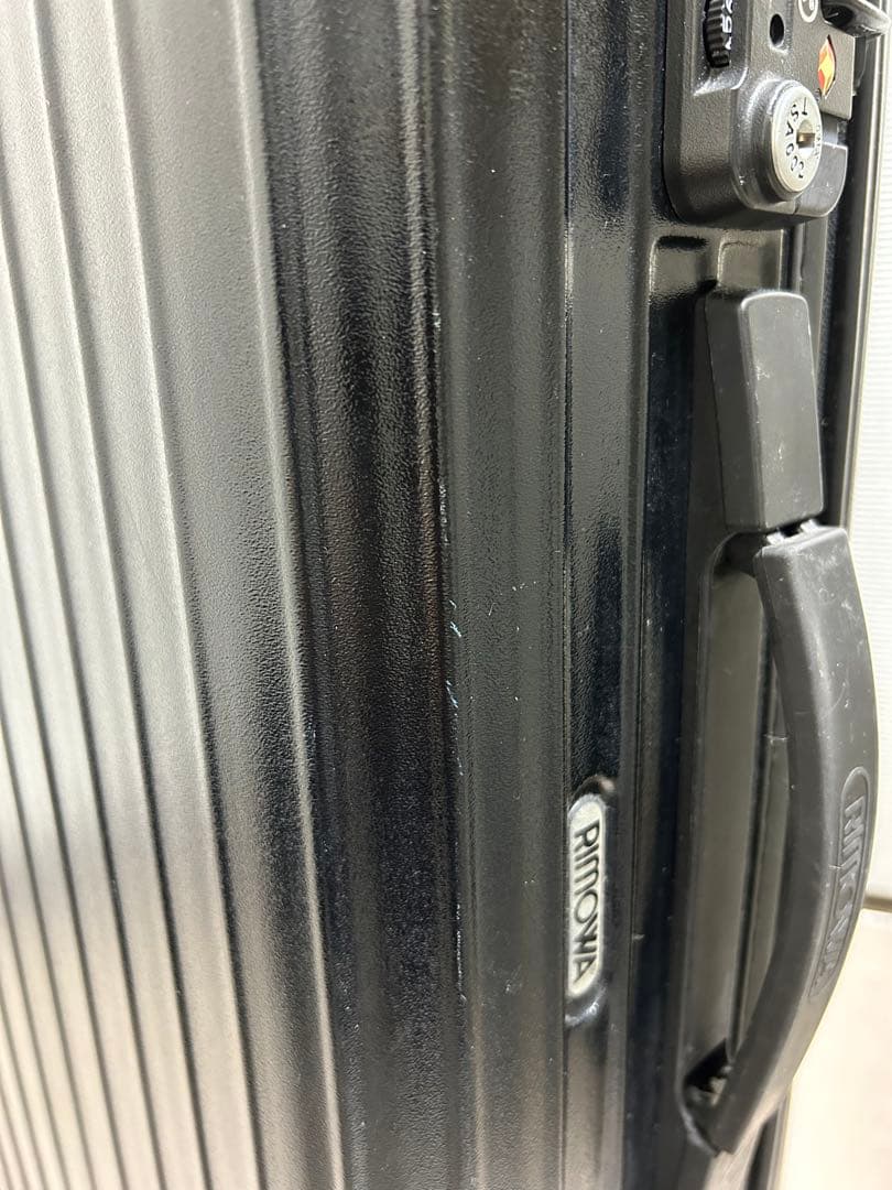 リモワ サルサ 35L 機内持ち込み 2輪 TSAロック マットブラック