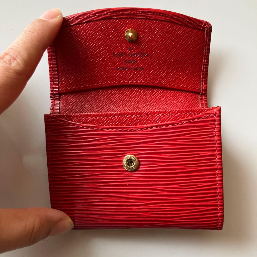 Louis Vuitton エピレザー 二つ折り財布 レッド