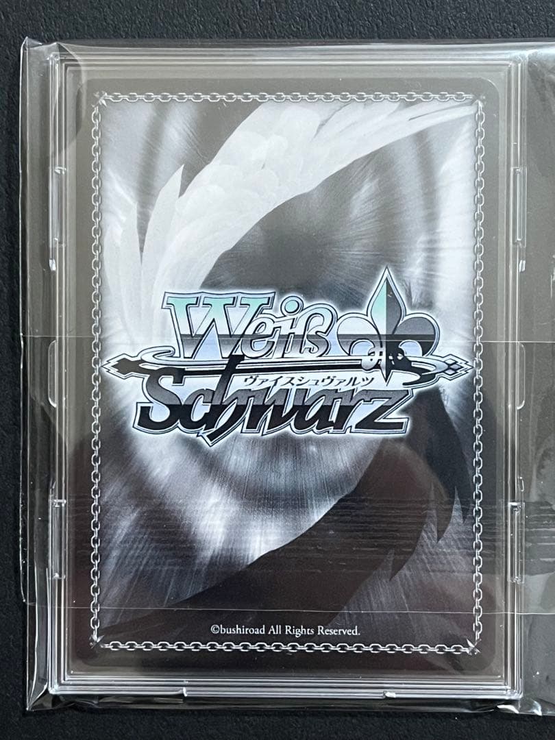 『極美品』　進撃の巨人　リヴァイ　英語版　SSP ヴァイス