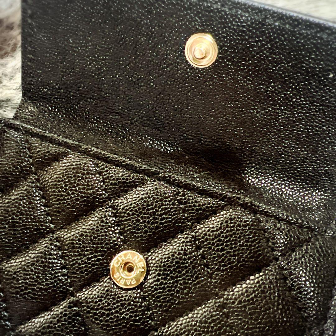 洋梨ちゃん✩美品⋆꙳CHANELキャビアスキン三つ折り財布