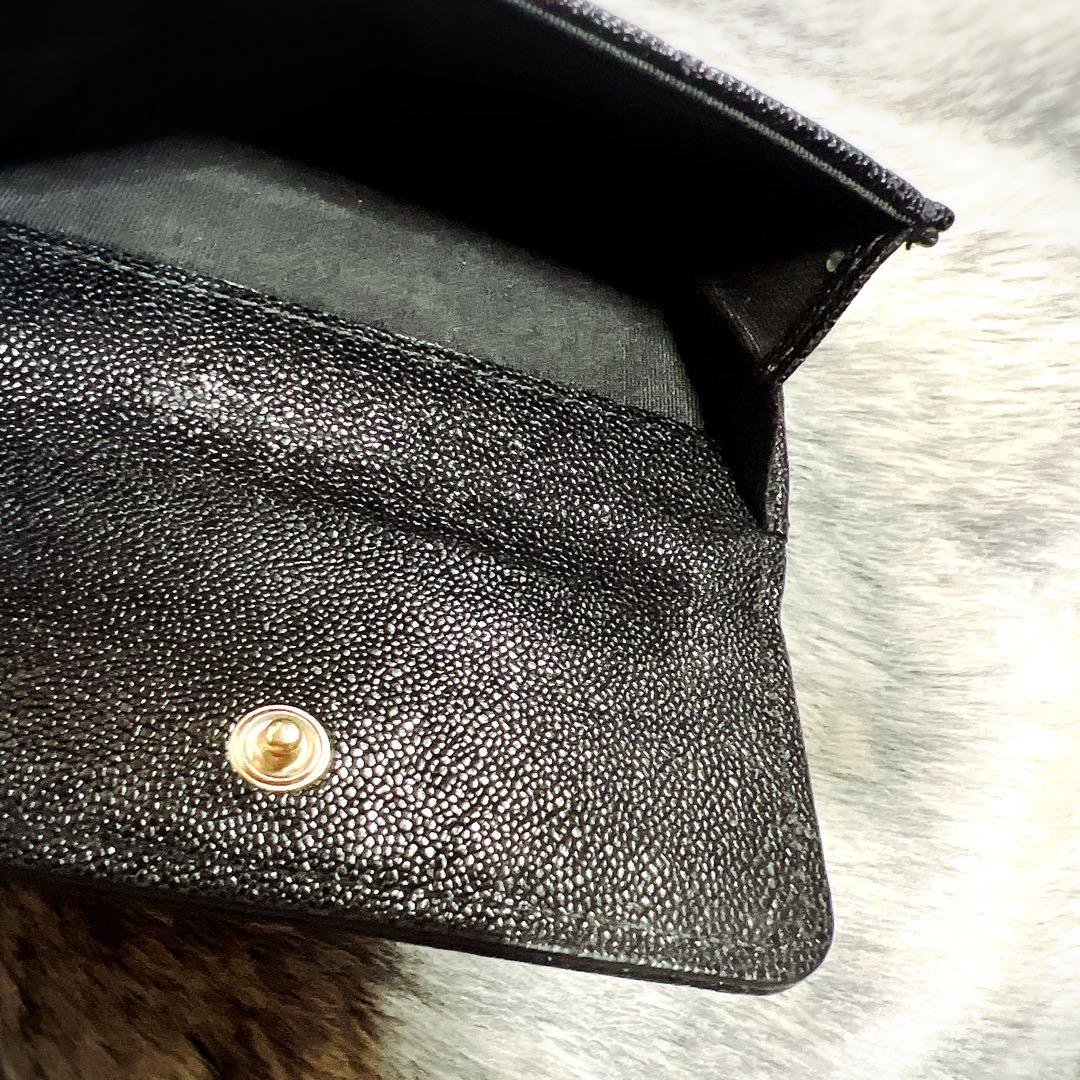 洋梨ちゃん✩美品⋆꙳CHANELキャビアスキン三つ折り財布