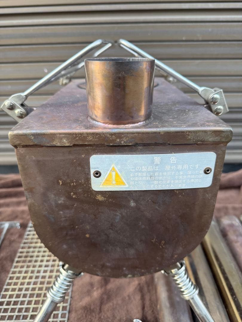 AR　テンマクデザイン　ウッドストーブ　サイドビュー　Mサイズ