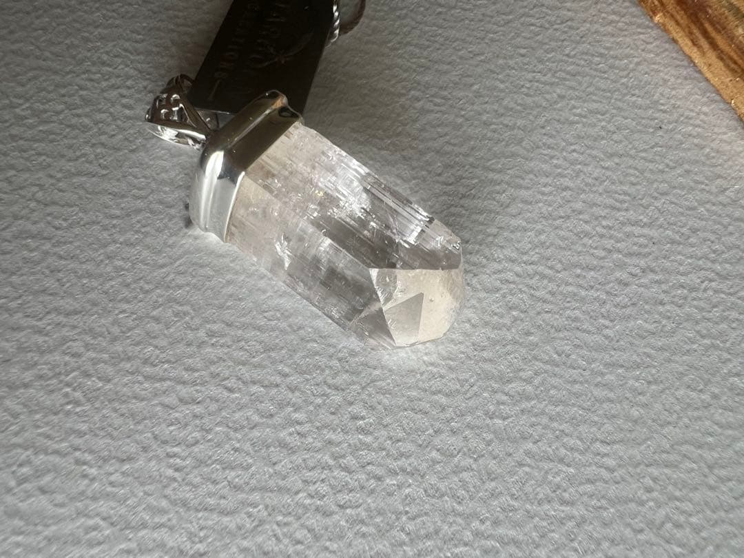 ダンビュライトペンダント！！美麗結晶 スターボーン社41.0cts！