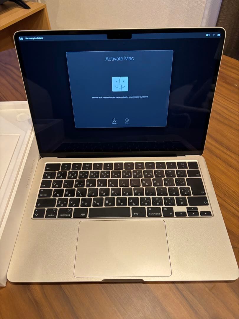 MacBook Air M2チップ 13.6インチ