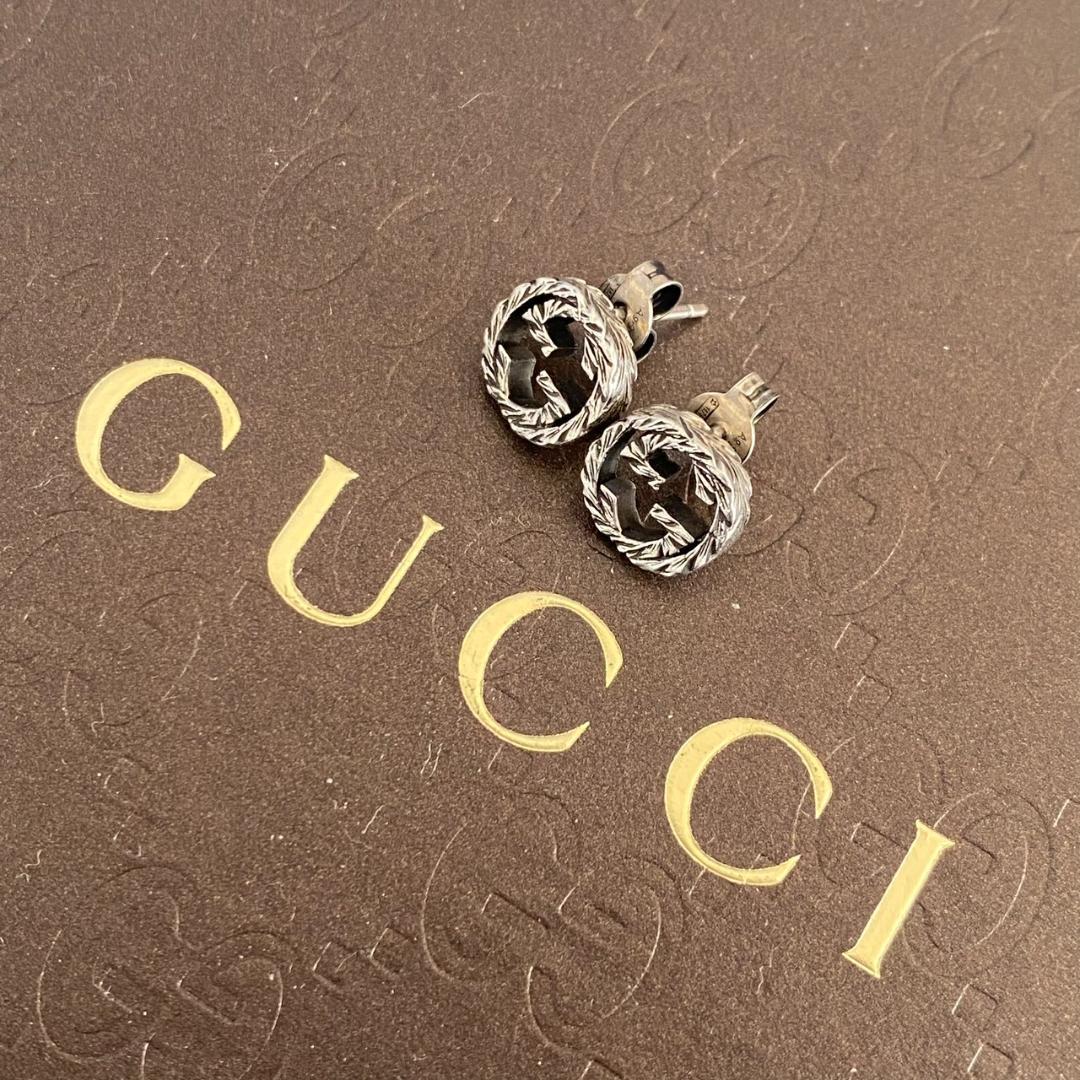 GUCCI　グッチ　ピアス　インターロッキング　アラベスク　燻　両耳用