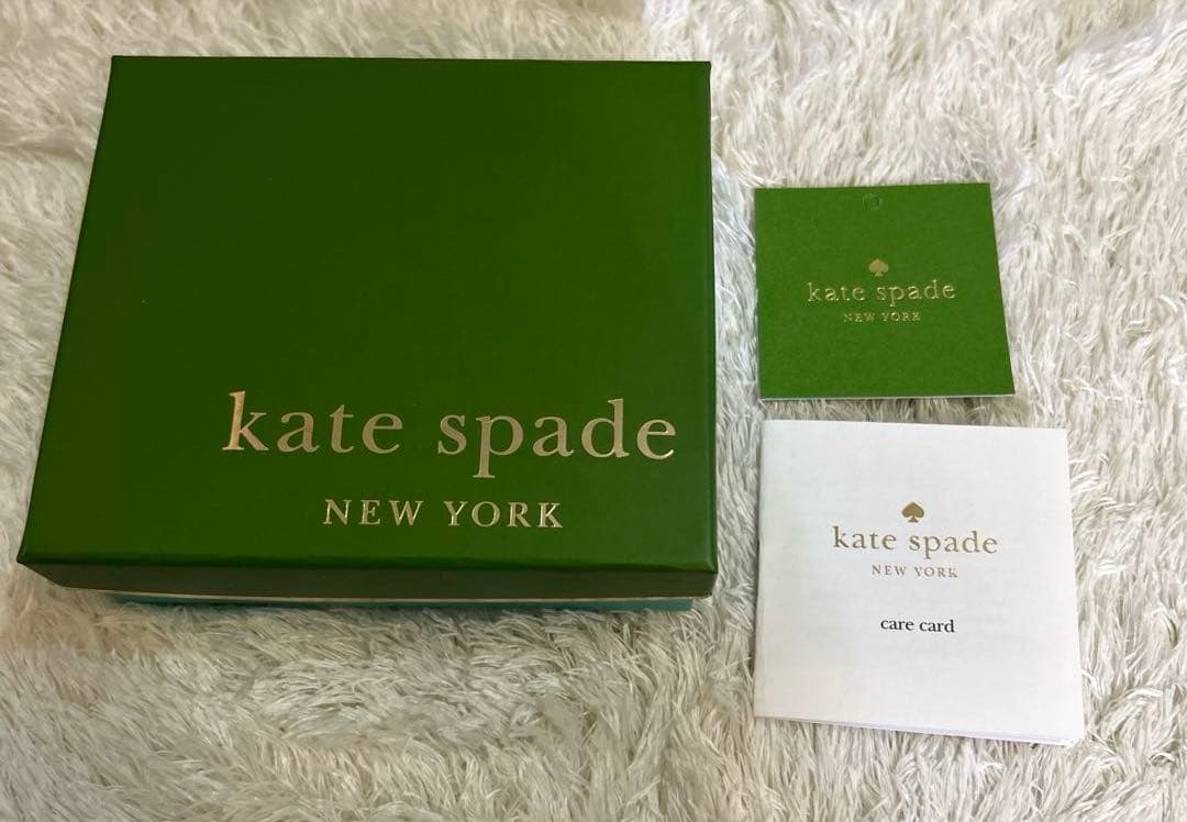 未使用　ケイトスペード　kate spade 二つ折財布　ウォレット　黒
