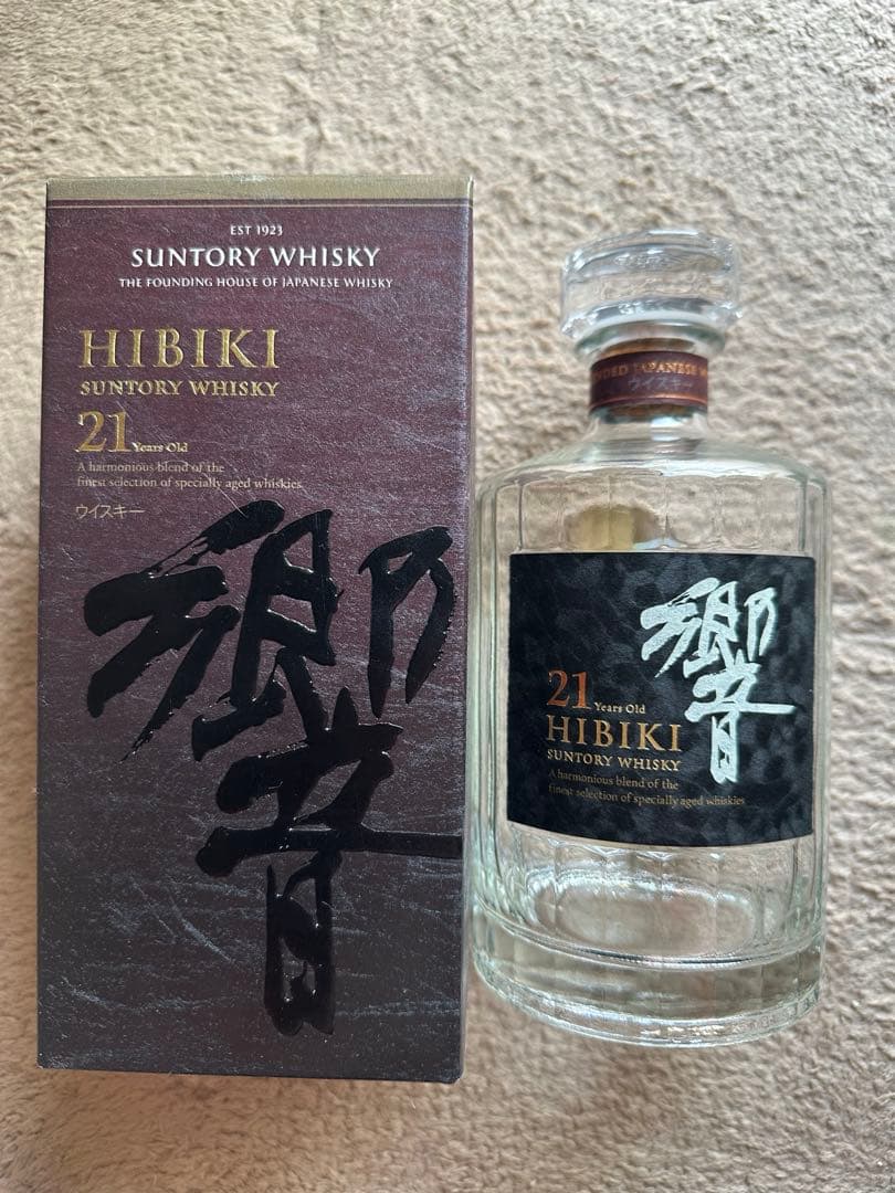 響 HIBIKI 21年 ウイスキー サントリー 空瓶 箱付き 未洗浄