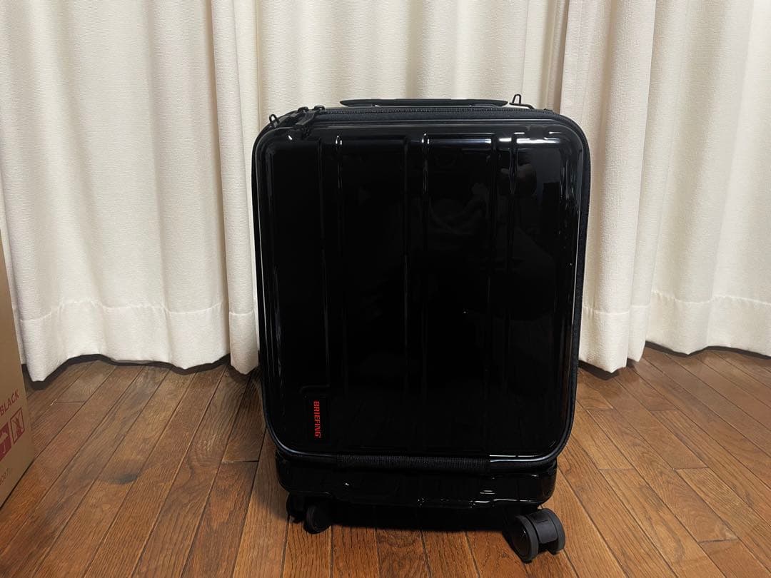 BRIEFING H-34F SD NEO キャリーケース　機内持込サイズ