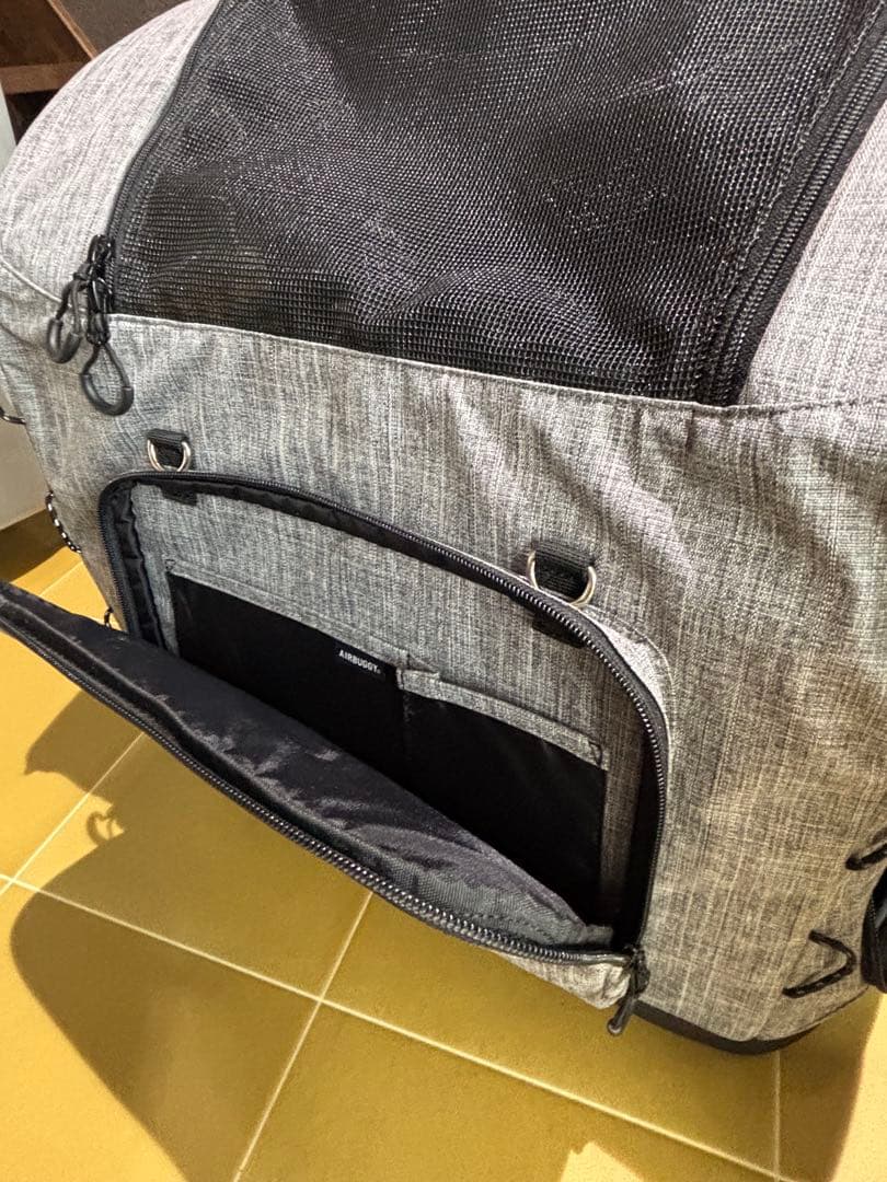 美品　エアバギーバックパックワイド