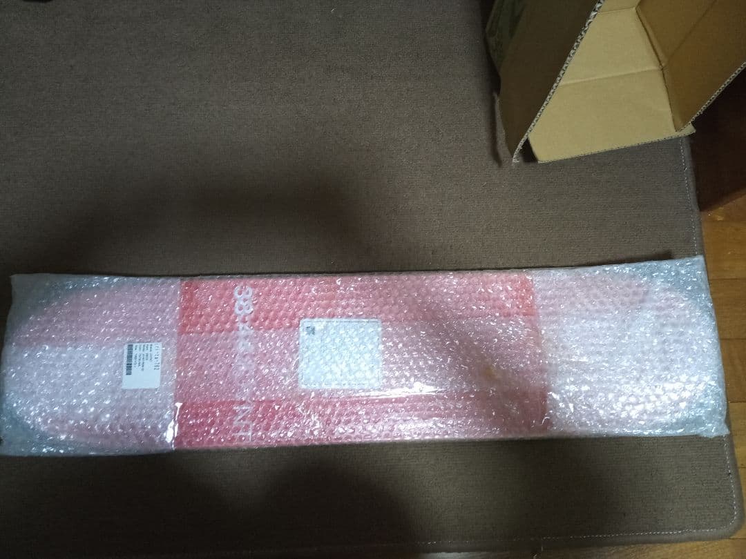 スケートボードデッキ　4本まとめ売り　新品　7.5　7.62