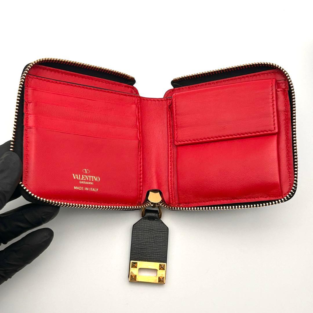 ✨極美品✨ VALENTINO ヴァレンティノ 二つ折り財布 高級 希少性大✨
