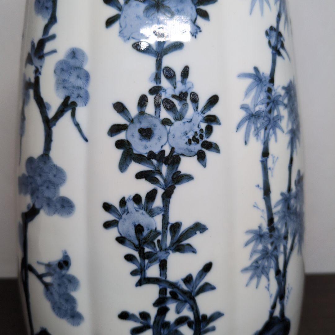 山本長左 作 九谷焼 青華 吉祥樹花紋 花瓶 「雅(みやび)」高さ約37cm