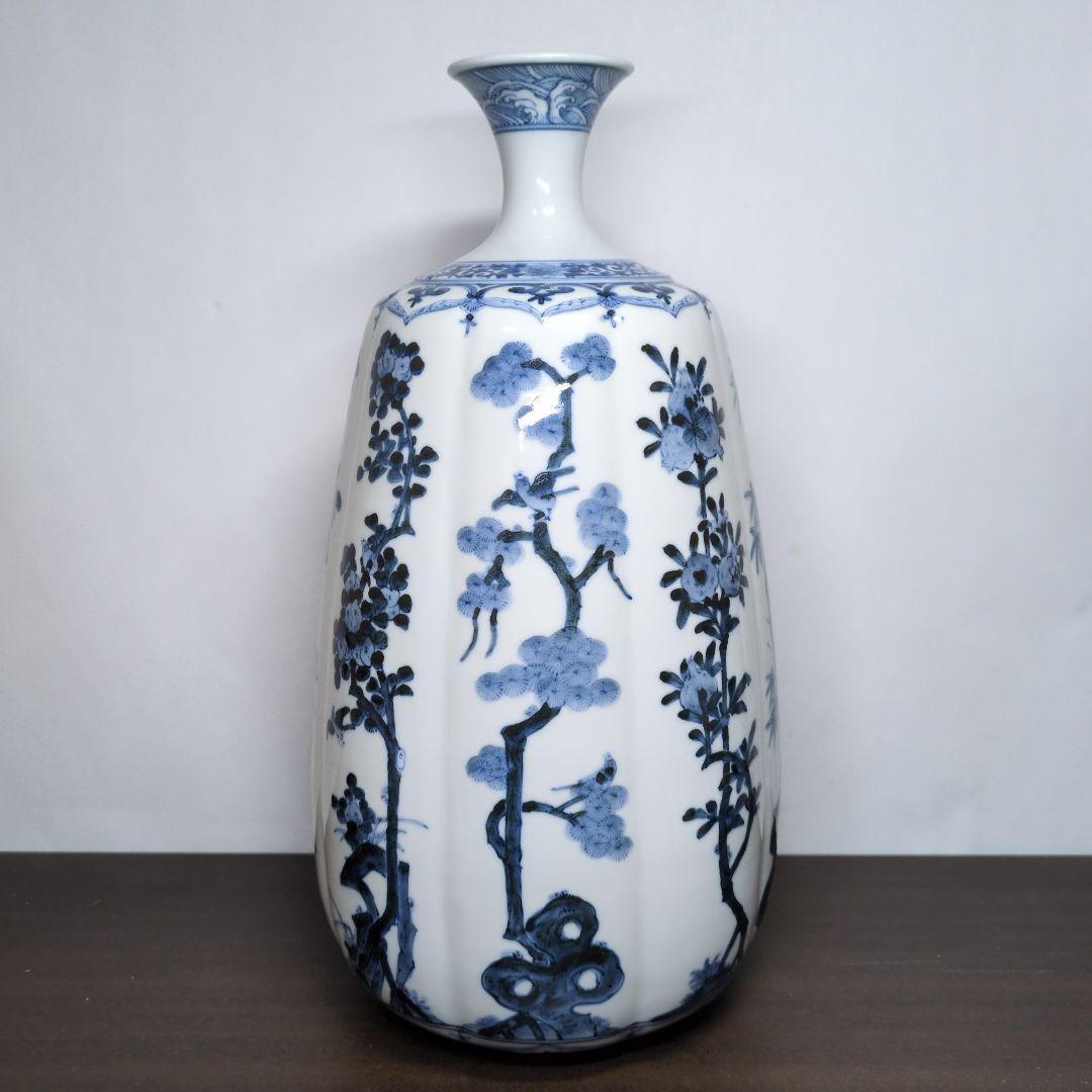 山本長左 作 九谷焼 青華 吉祥樹花紋 花瓶 「雅(みやび)」高さ約37cm