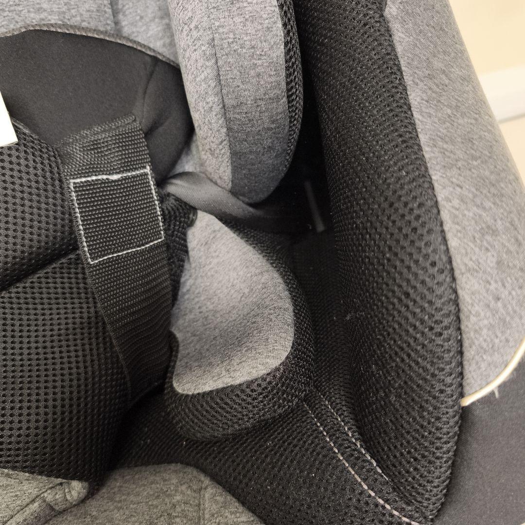 【美品】チャイルドシート クルリラプラス R129 ISOFIX アップリカ