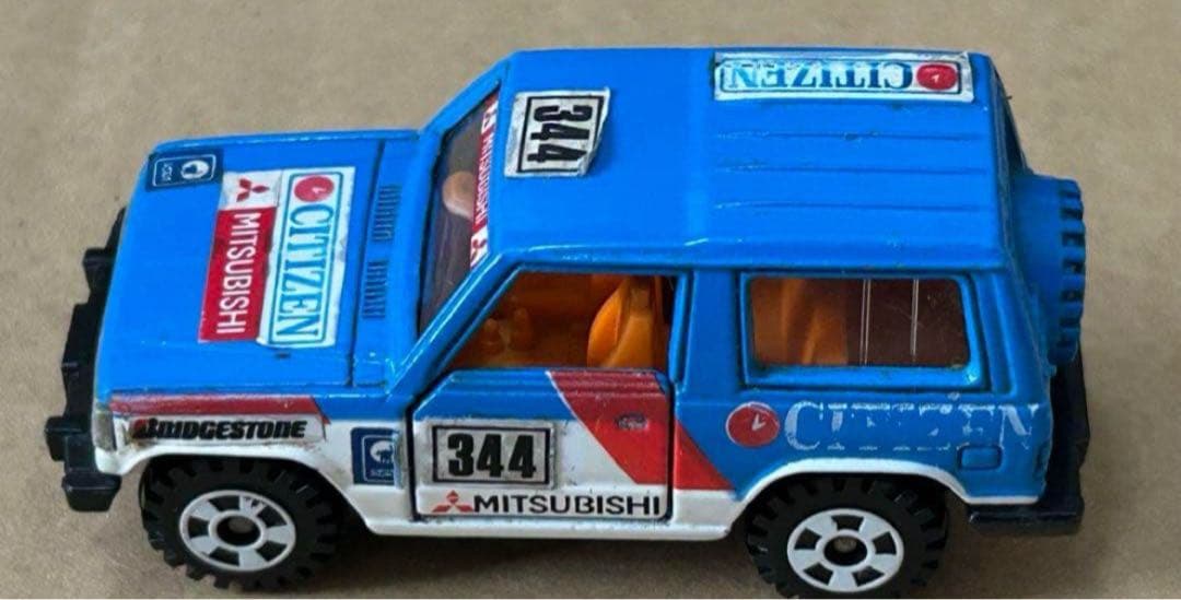トミカ 三菱 パジェロ CITIZEN