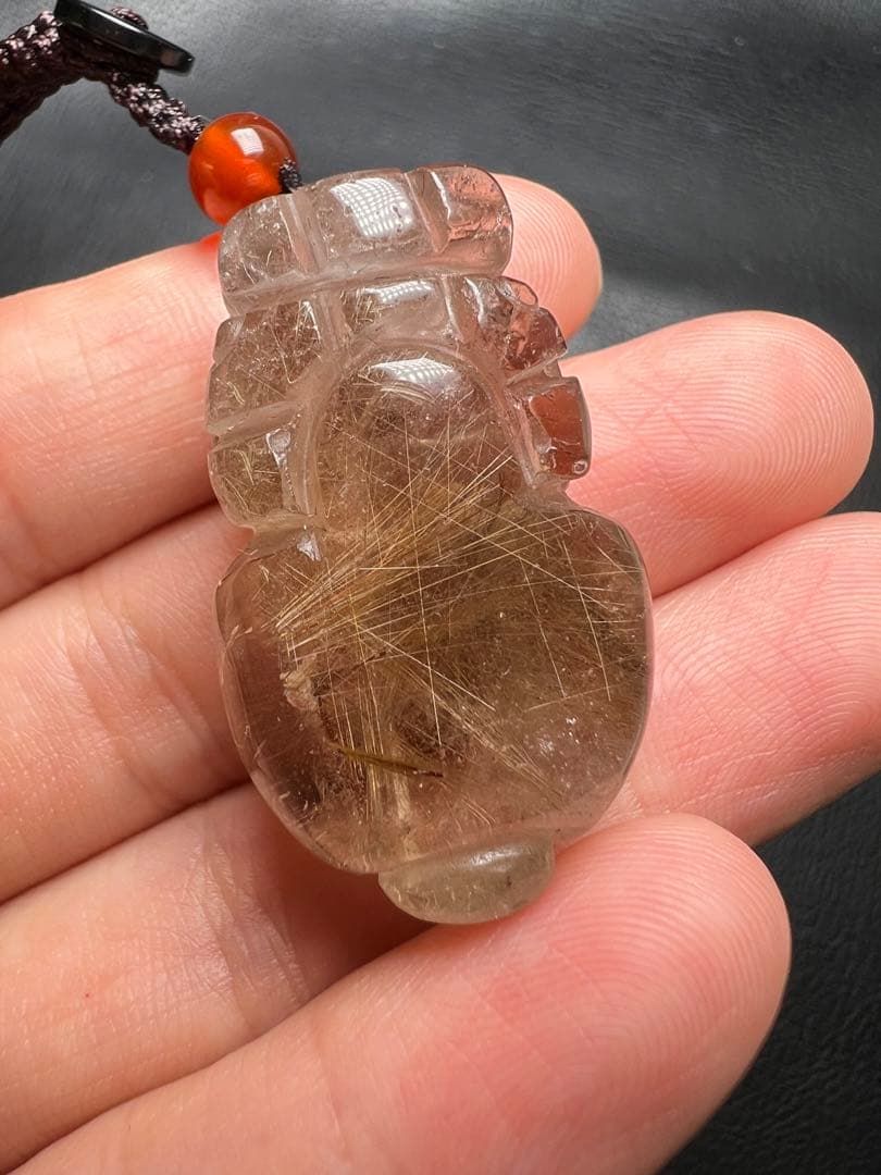 0623124  天然ルチルクォーツ貔貅ストラップ20.5*33.2ミリ
