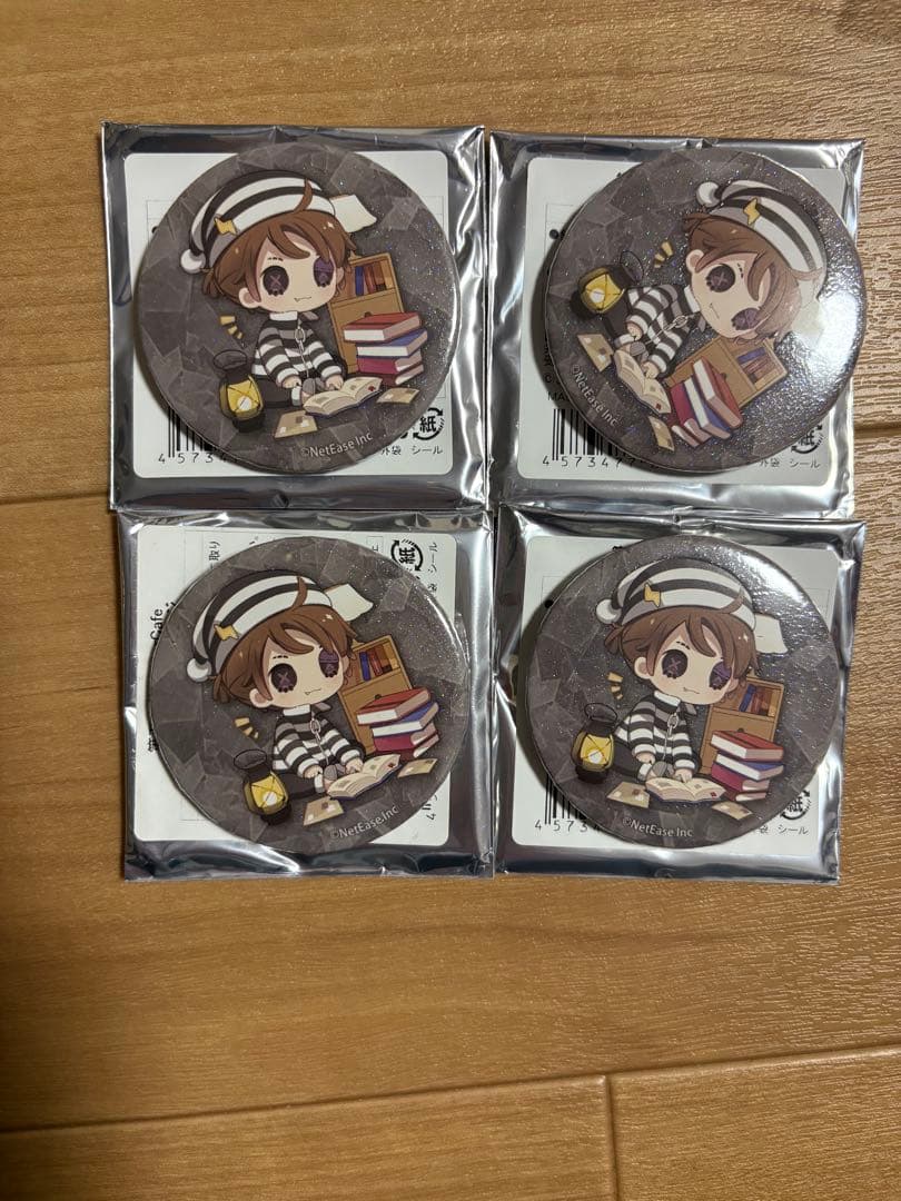 第五人格 囚人 Winter Cafe 缶バッジ 4個セット