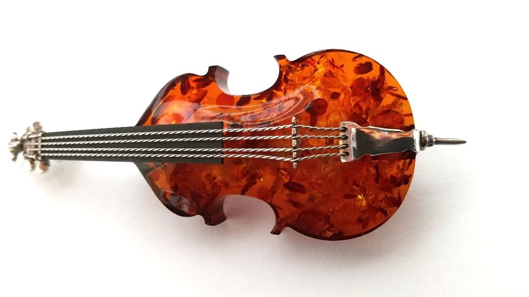 琥珀 シルバーブロ―チ (チェロ)