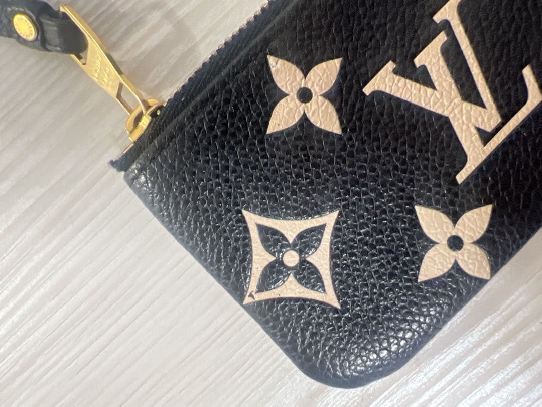 LOUIS VUITTON ポシェットクレ