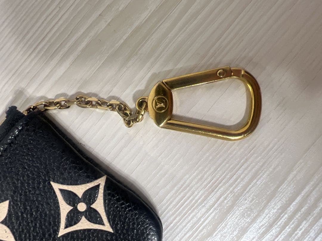 LOUIS VUITTON ポシェットクレ