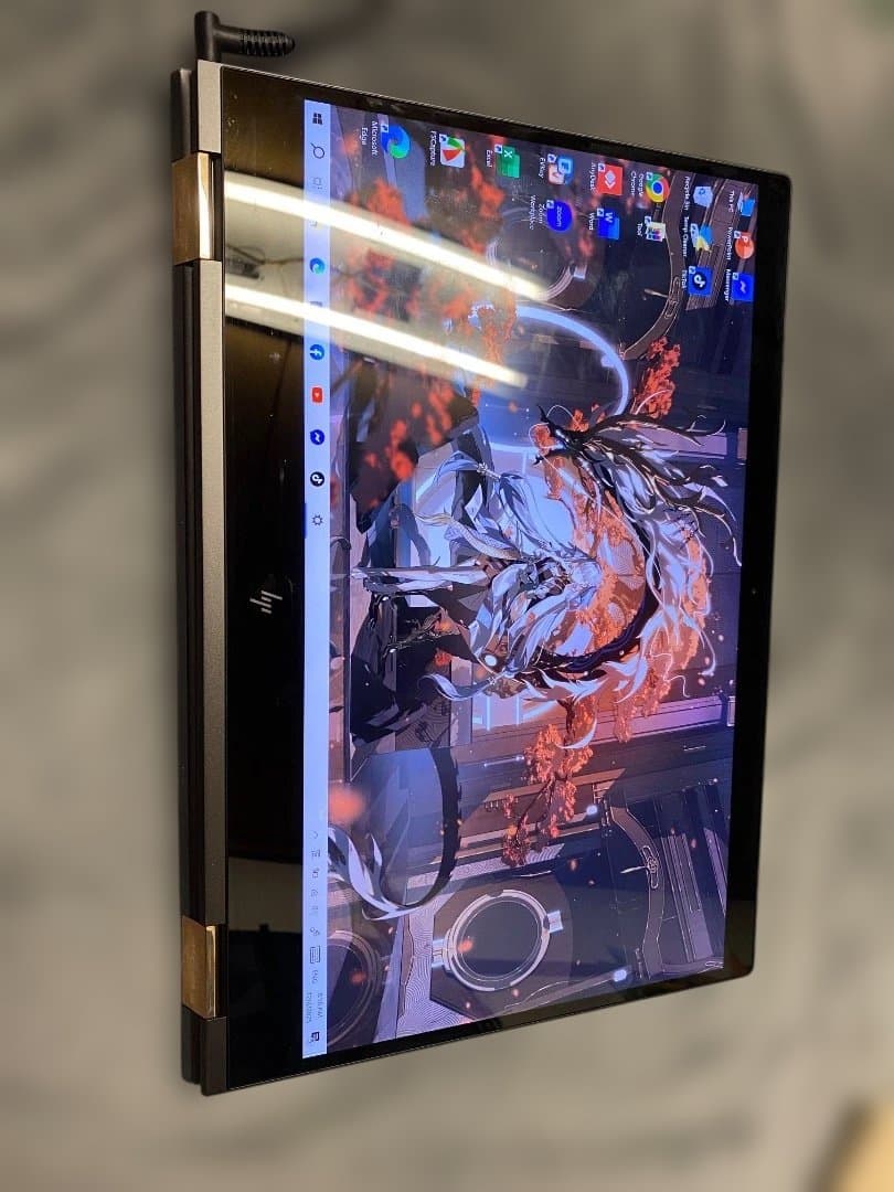HP Spectre x360 2in1 15.6インチ 4K ノートPC