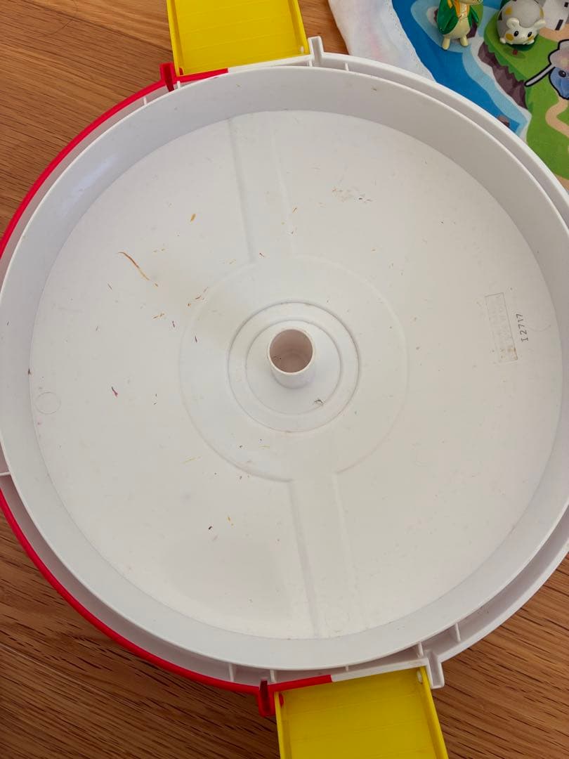 ポケモンモンコレバケツフィギュアセットとお片付けマット