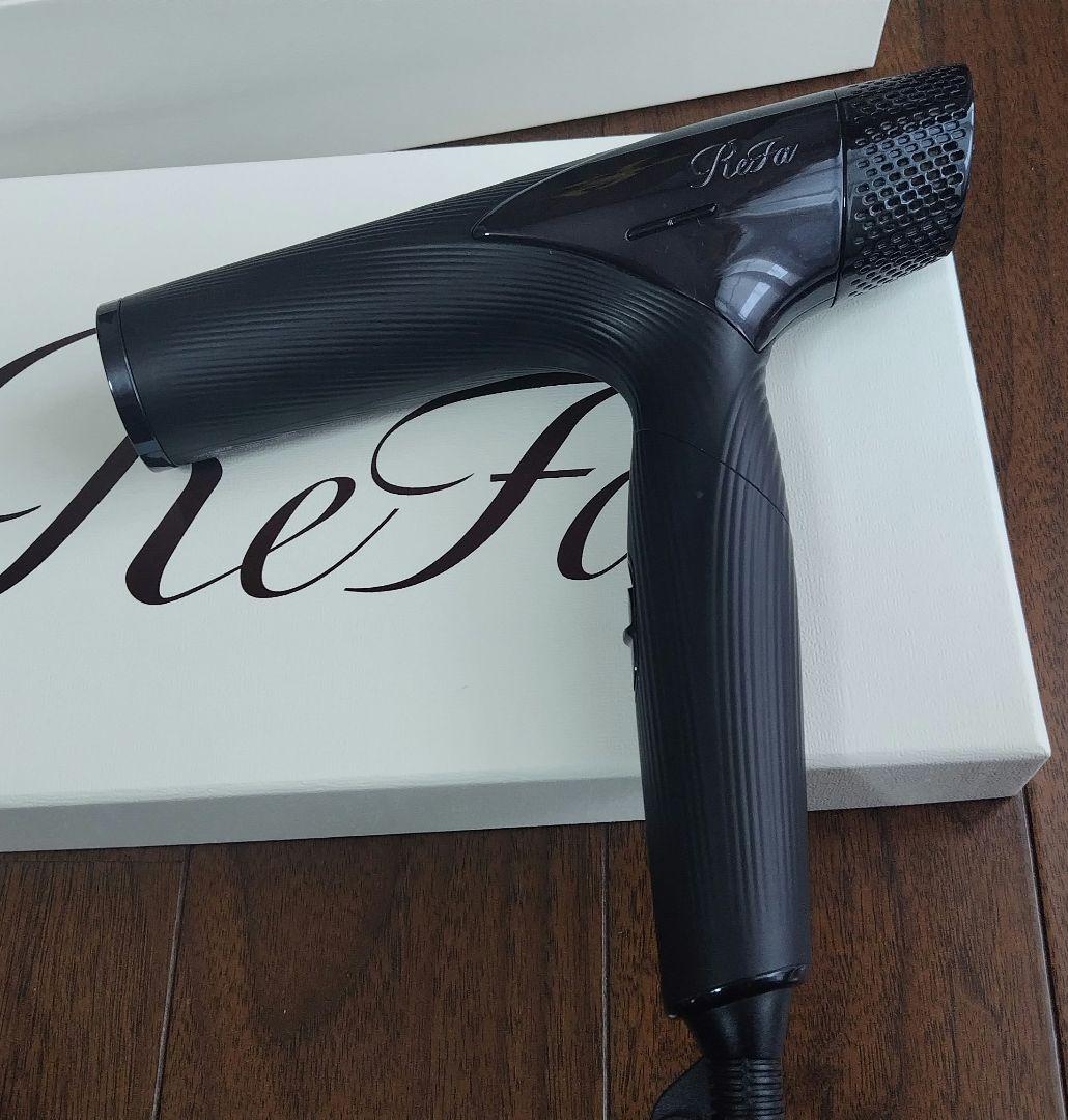 ジャンク品ReFa ヘアドライヤー ブラック ノズル付きRE-AN-03Aリファ
