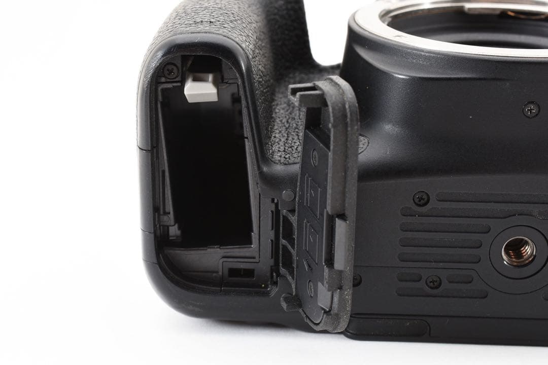 保証付/一眼レフカメラ/canon kiss x9i標準＆望遠ダブルレンズセット