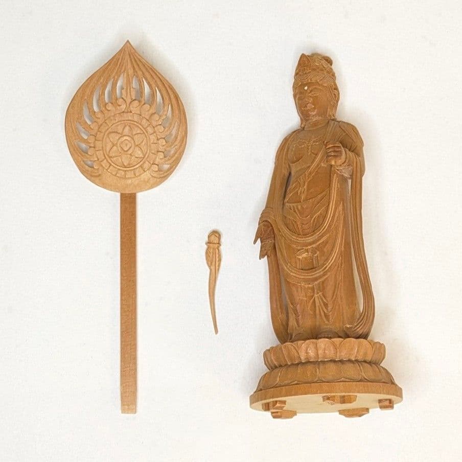 【フォロー割・新品】 聖観音菩薩　檜　総高さ約20.5㎝ 　聖観音　桧　観音