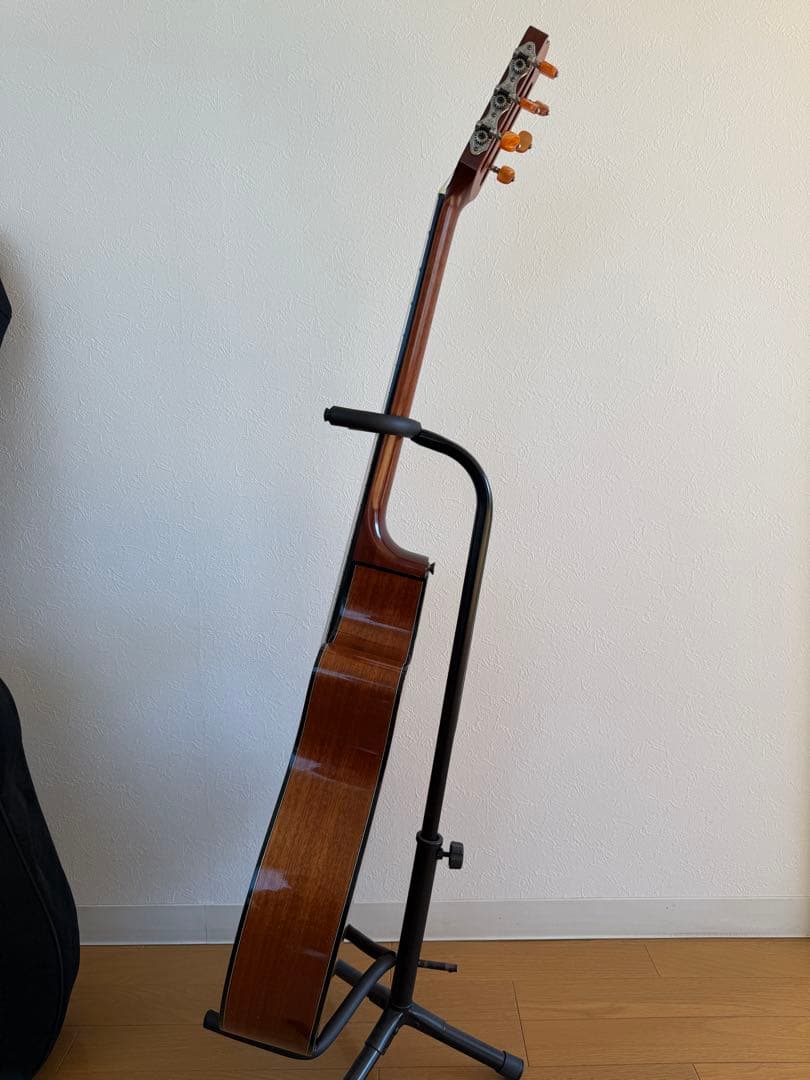 美品 YAMAHA NTX700 classical guitar